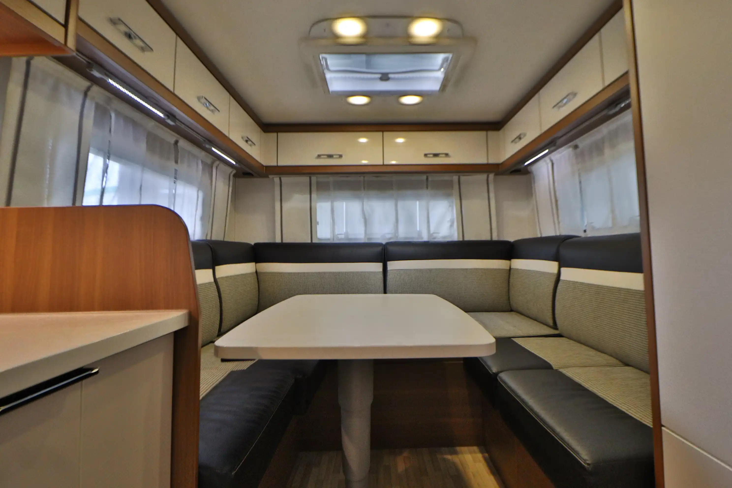 LMC Explorer I 655 G SportLine